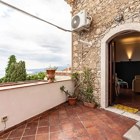 Apartman Guesthost - And Light In